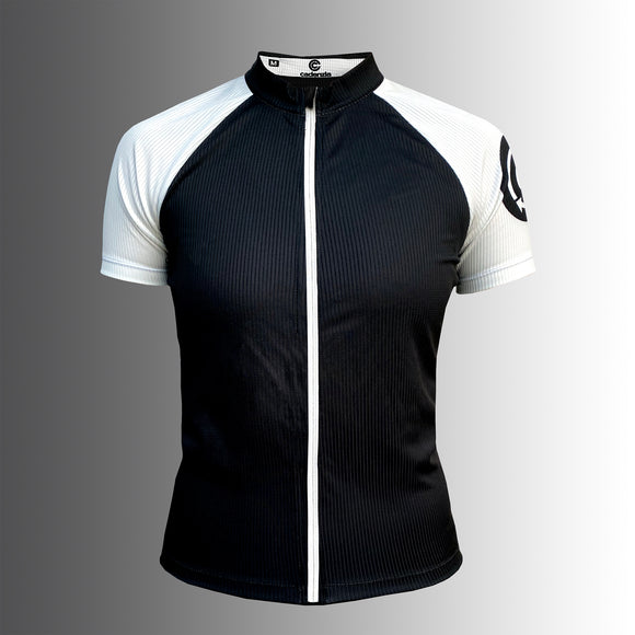 womens sustainable black and white cycle jersey